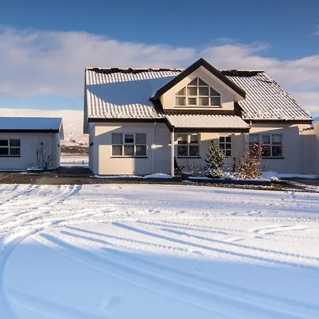 Old Town Modern Apartment Akureyri Exterior photo